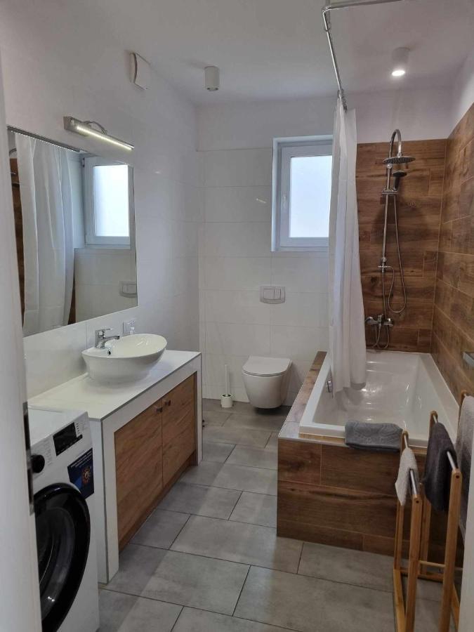 Domek Pod Swierkami -Apartament Swierkowy IV Kudowa-Zdroj Dış mekan fotoğraf